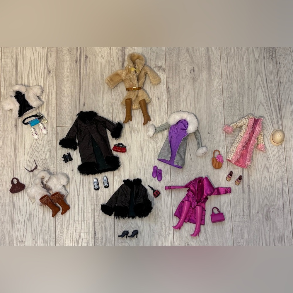 Lot of 8 -26 Barbie Doll Fall & Winter fun Items ~Coats & Jackets Outfits